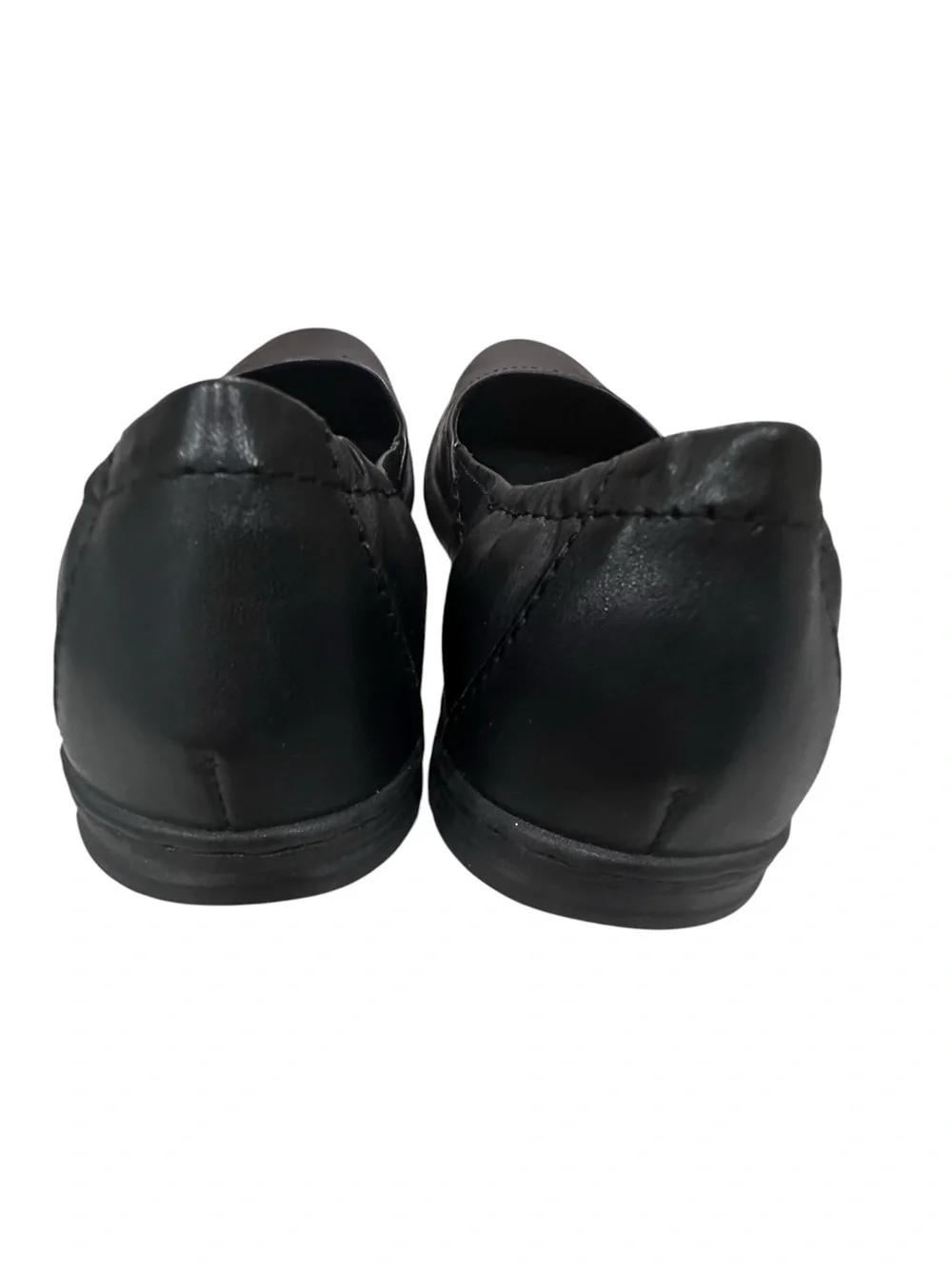 Women’s BORN Black Leather Flats Loafers Slip On Shoes Size 8